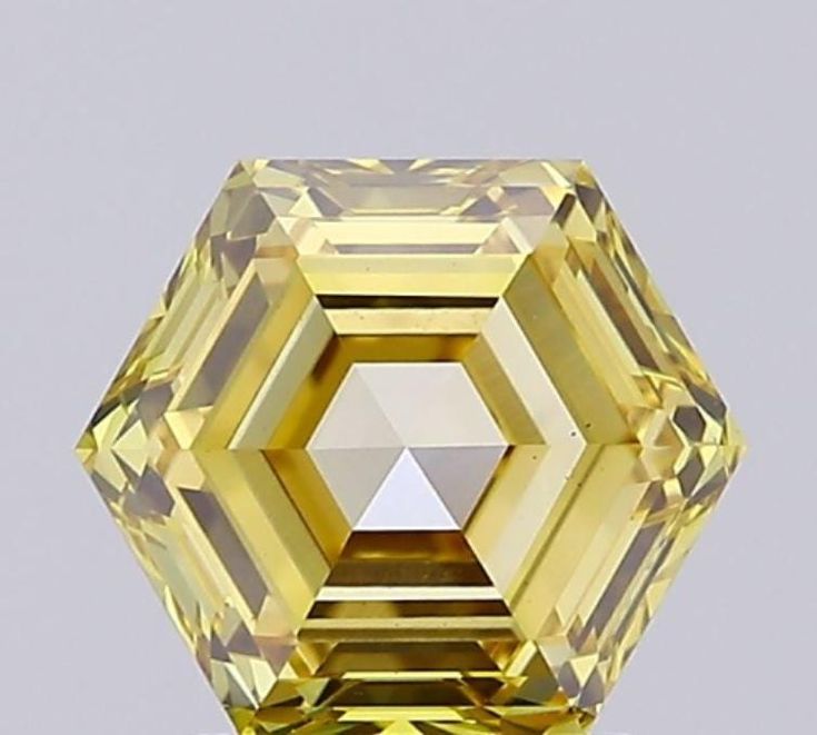 Hexagonal, 4 ct, E, SI1
